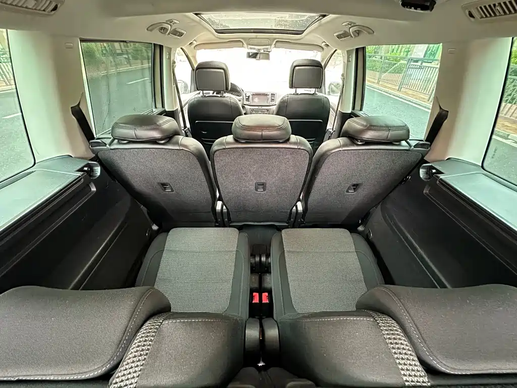Volkswagen Sharan 2016 — фото 14
