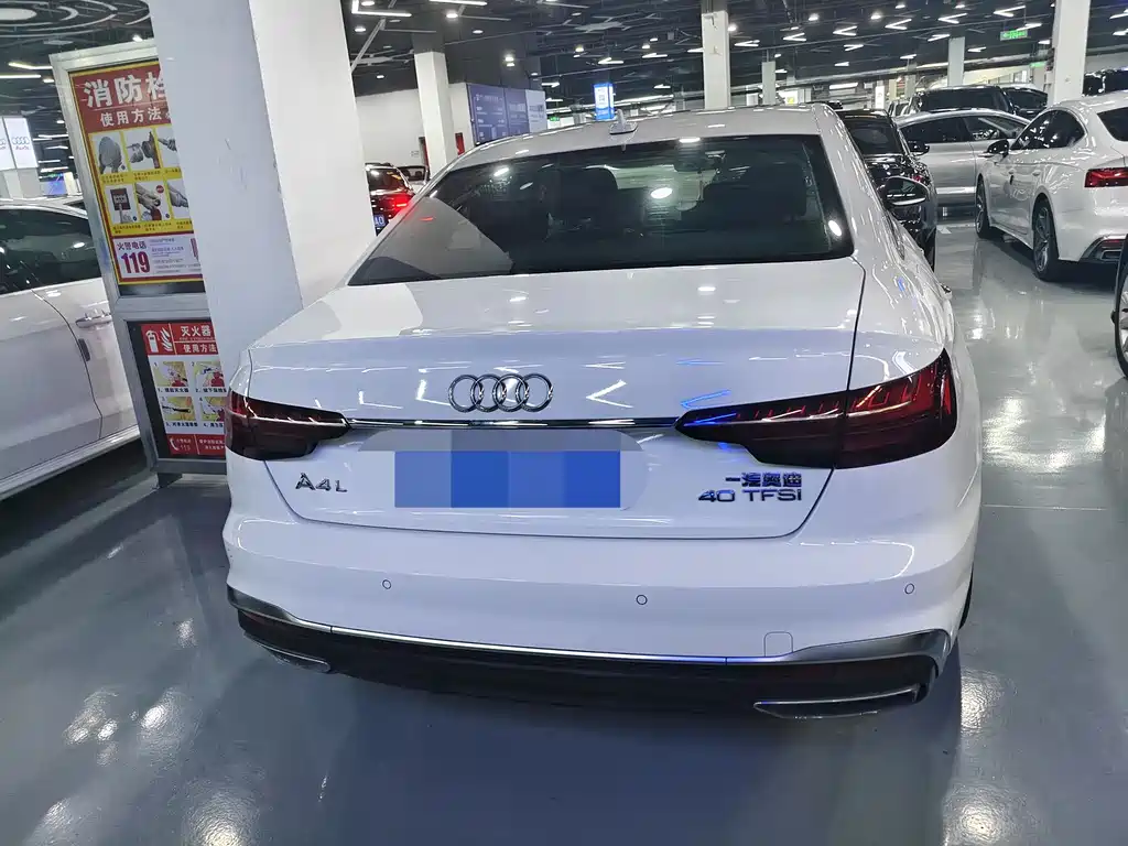 Audi A4L 2021 — фото 14