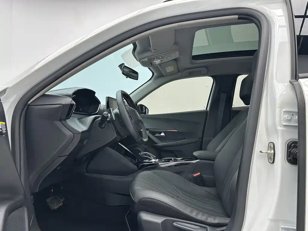 Peugeot 2008 2024