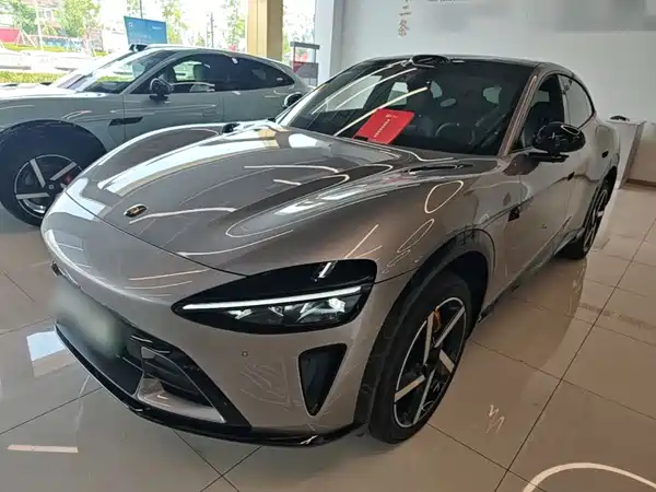 Xiaomi YU7 2025