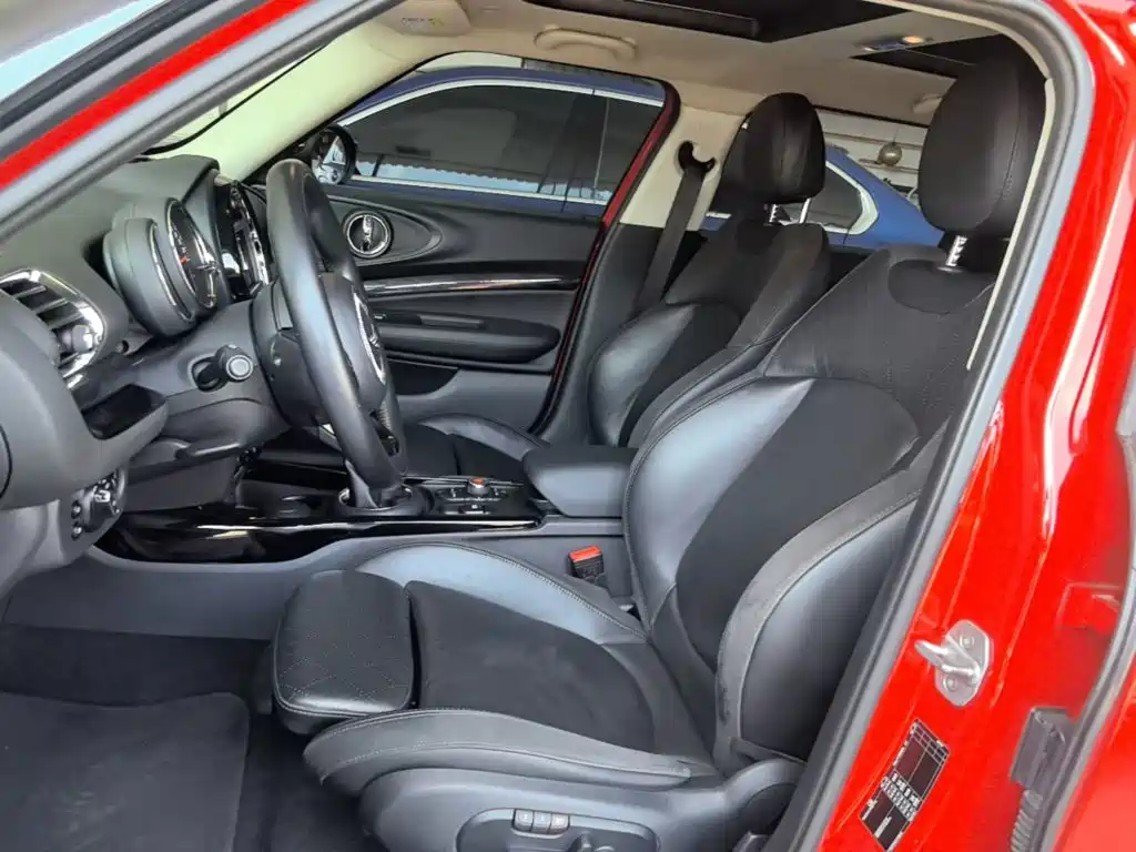 MINI Clubman 2018 — фото 15