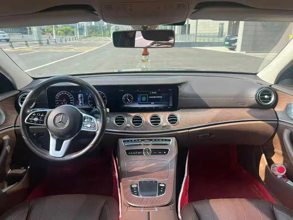 Mercedes-Benz E-Class 2020 — фото 3