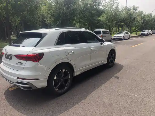 Audi Q3 2022