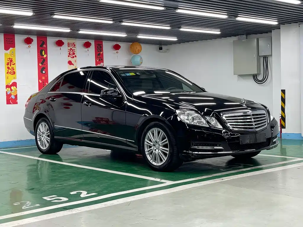 Mercedes-Benz E-Class 2012