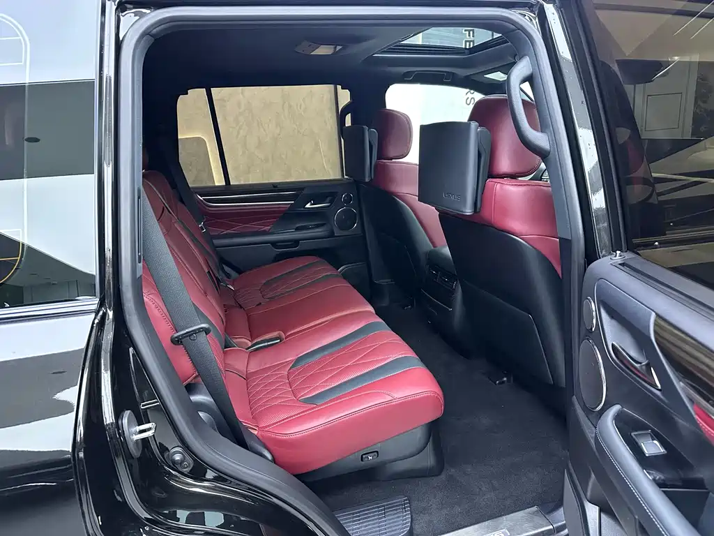 Lexus LX 2023 — фото 15