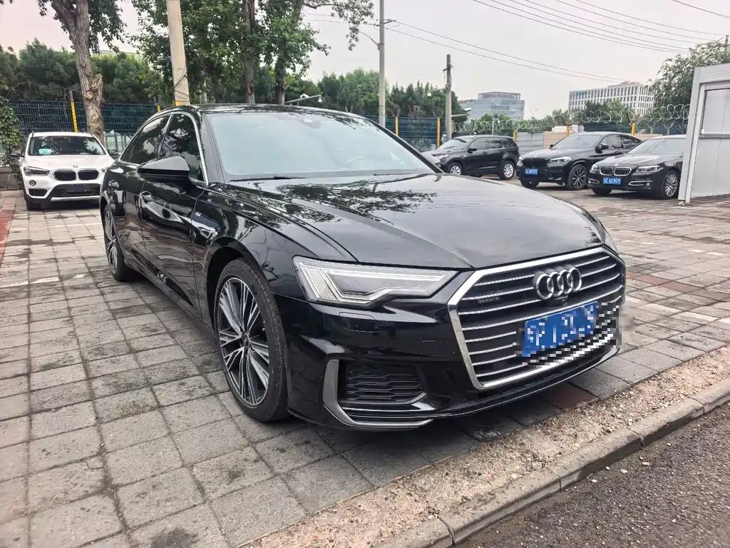 Audi A6L 2022 — фото 4