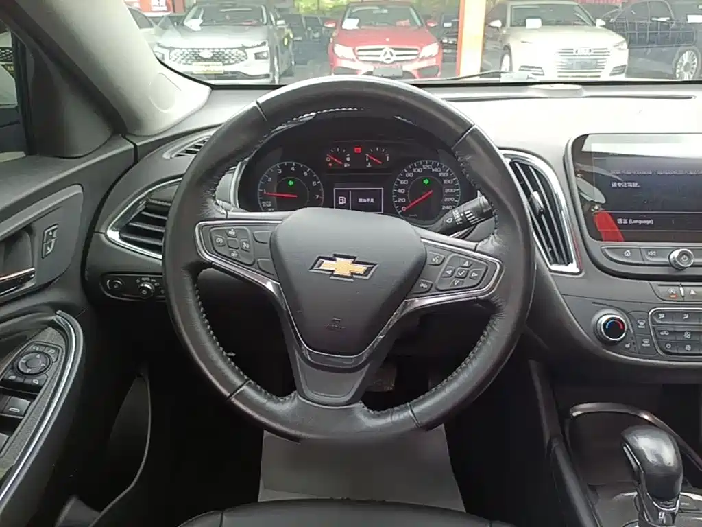 Chevrolet Malibu XL 2022 — фото 11