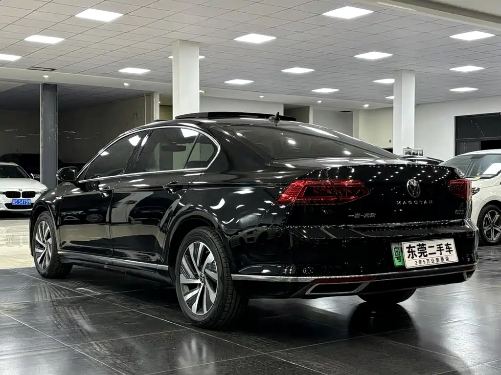Volkswagen Magotan PHEV 2021 — фото 14