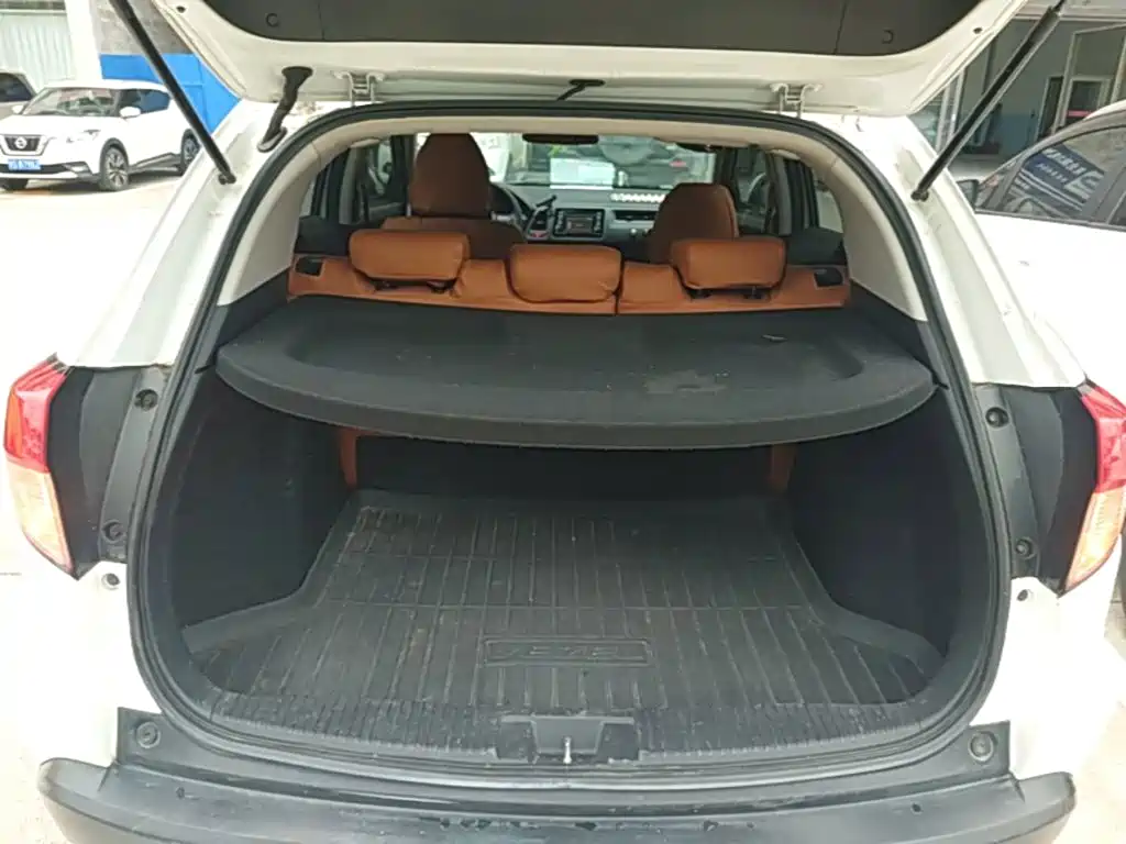 Honda Vezel 2017 — фото 19