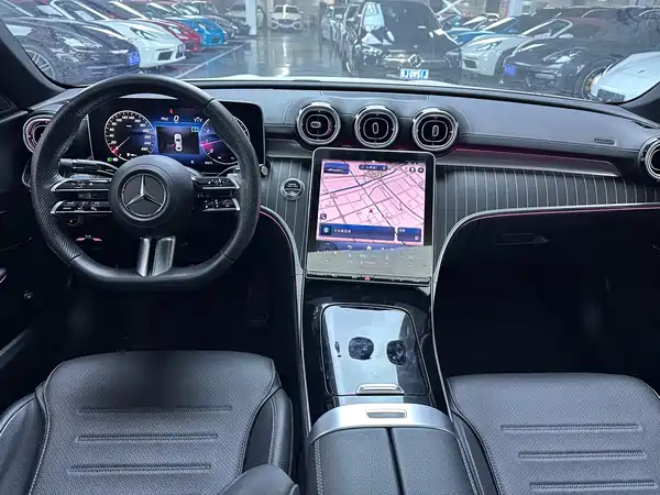 Mercedes-Benz C-Class 2022
