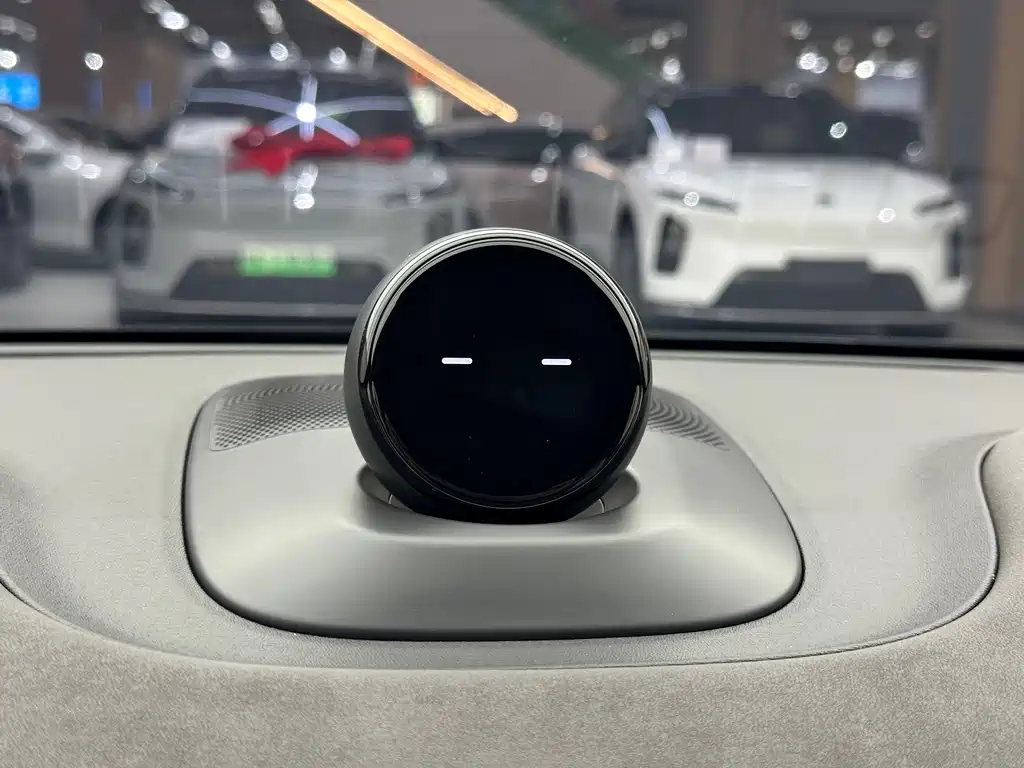 NIO ET7 2022 — фото 10