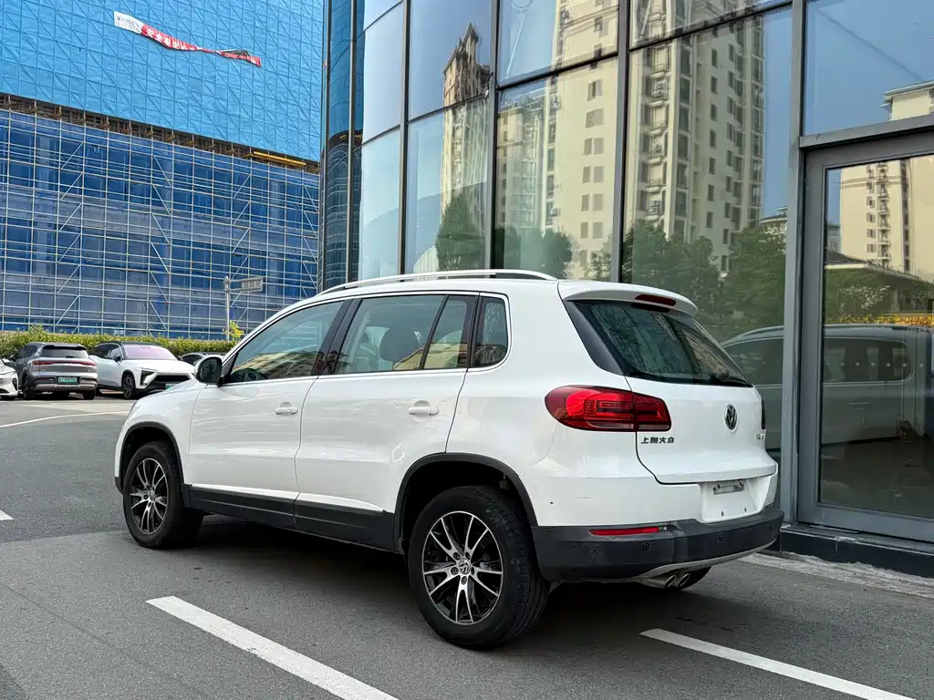 Volkswagen Tiguan 2015 — фото 17