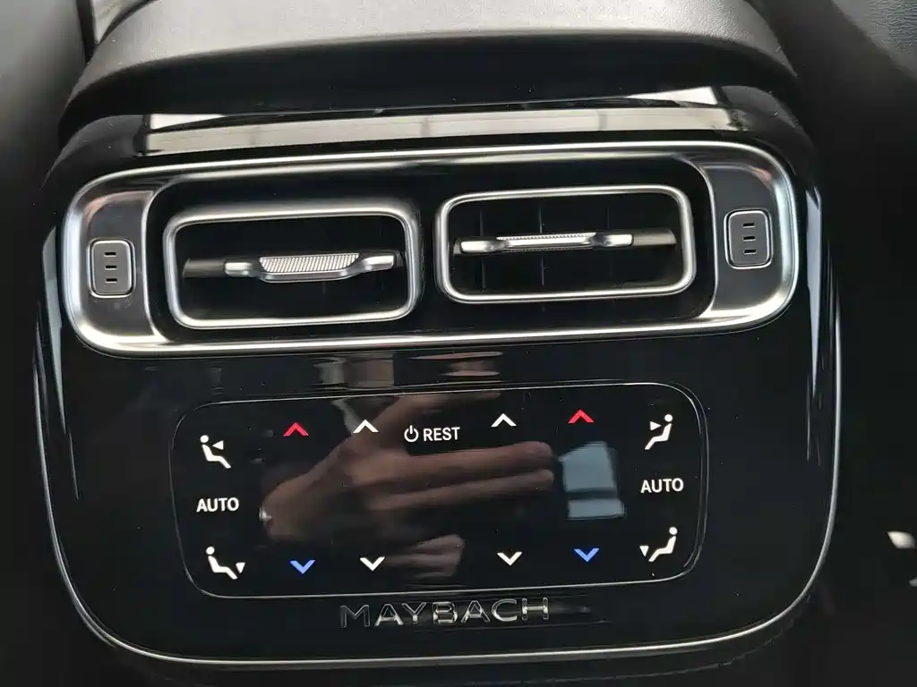 Mercedes-Benz S-Class 2022 — фото 10
