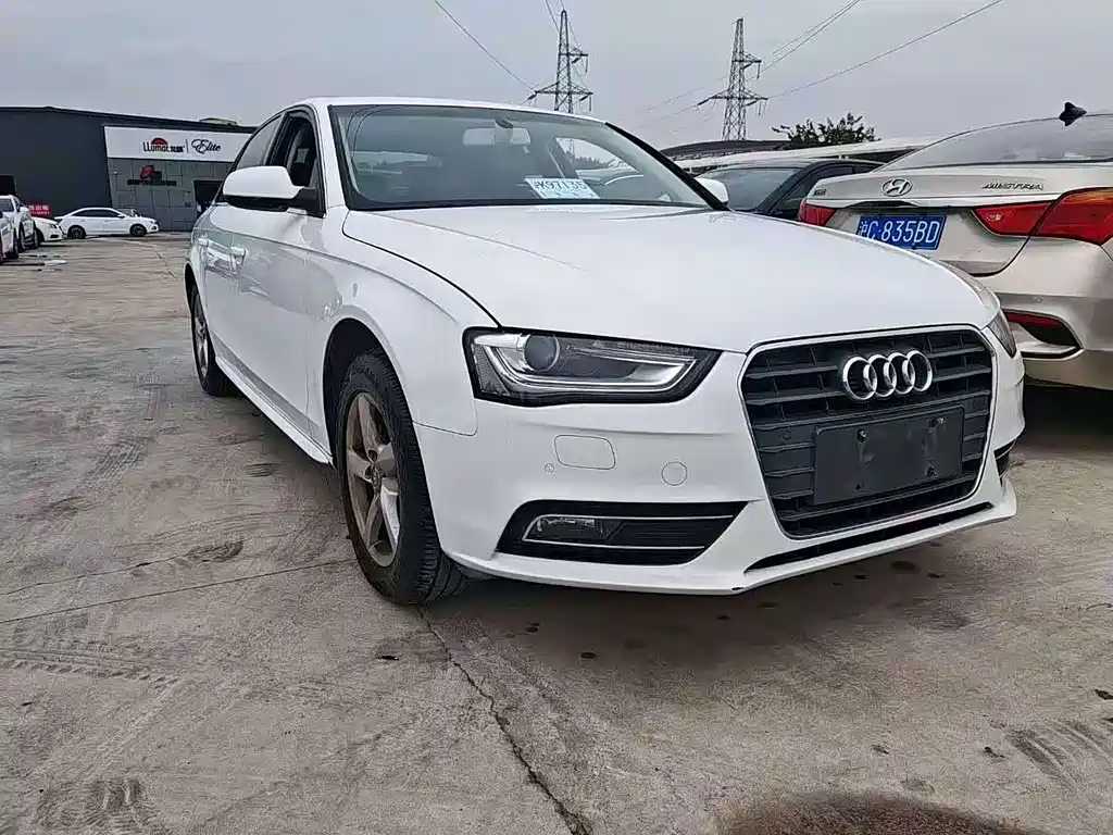 Audi A4L 2013