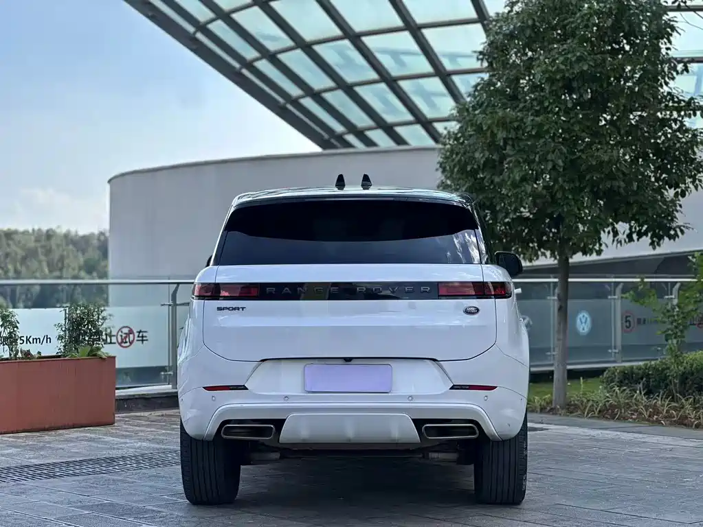 Land Rover Range Rover Sport 2024 — фото 5