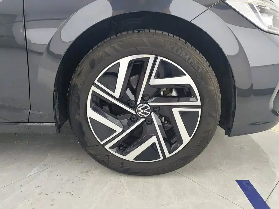 Volkswagen Sagitar 2023