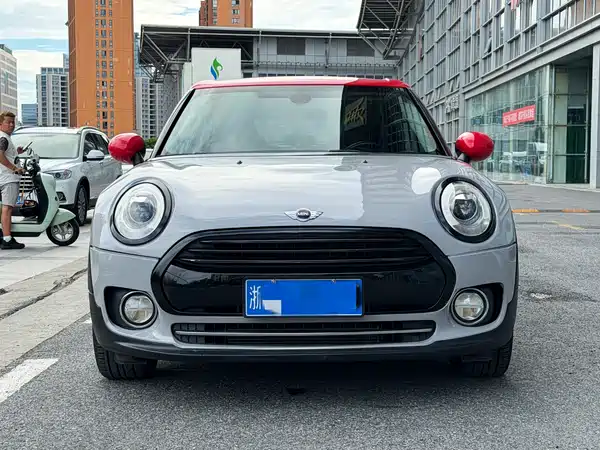 MINI Clubman 2016