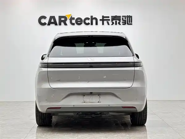 Li Auto L6 2024