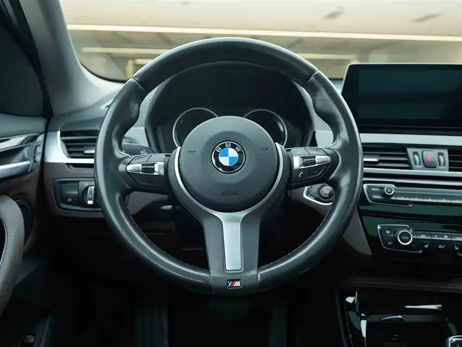 BMW X1 2020 — фото 18