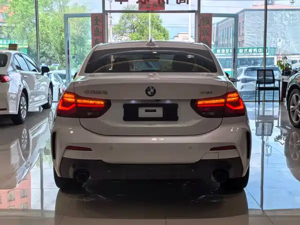 BMW 1 Series 2023