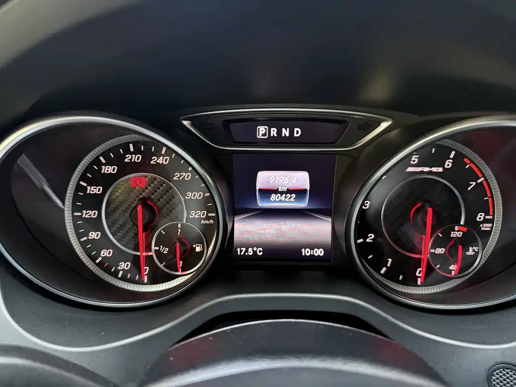 Mercedes-Benz GLA AMG 2019 — фото 24