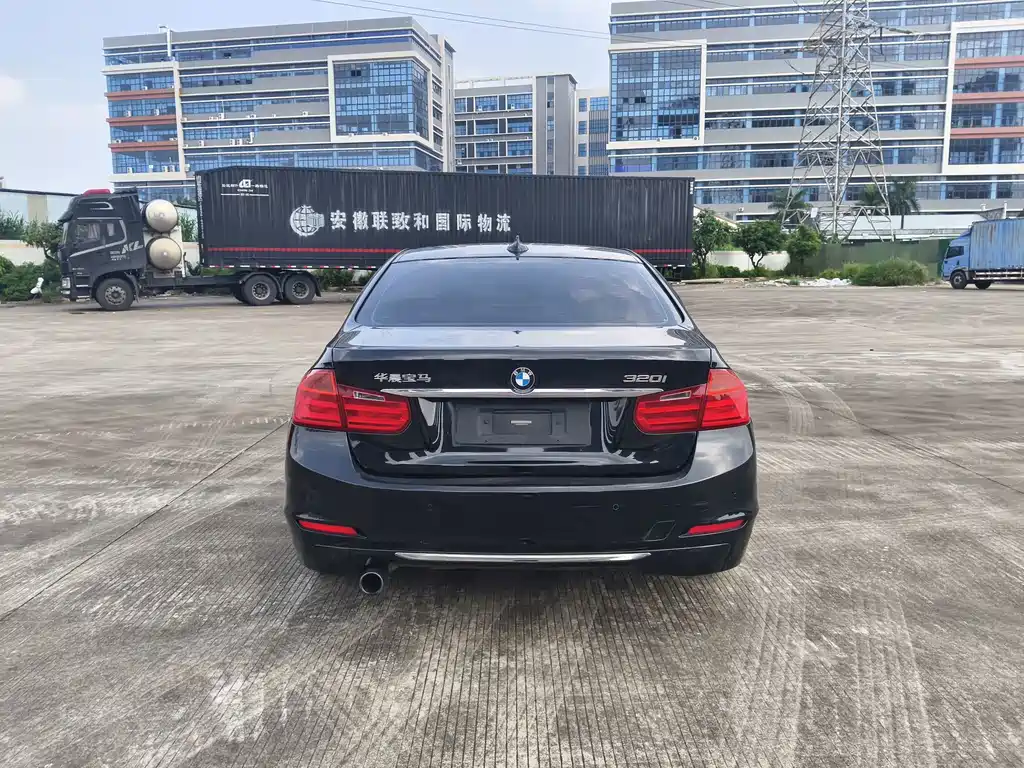 BMW 3 Series 2012