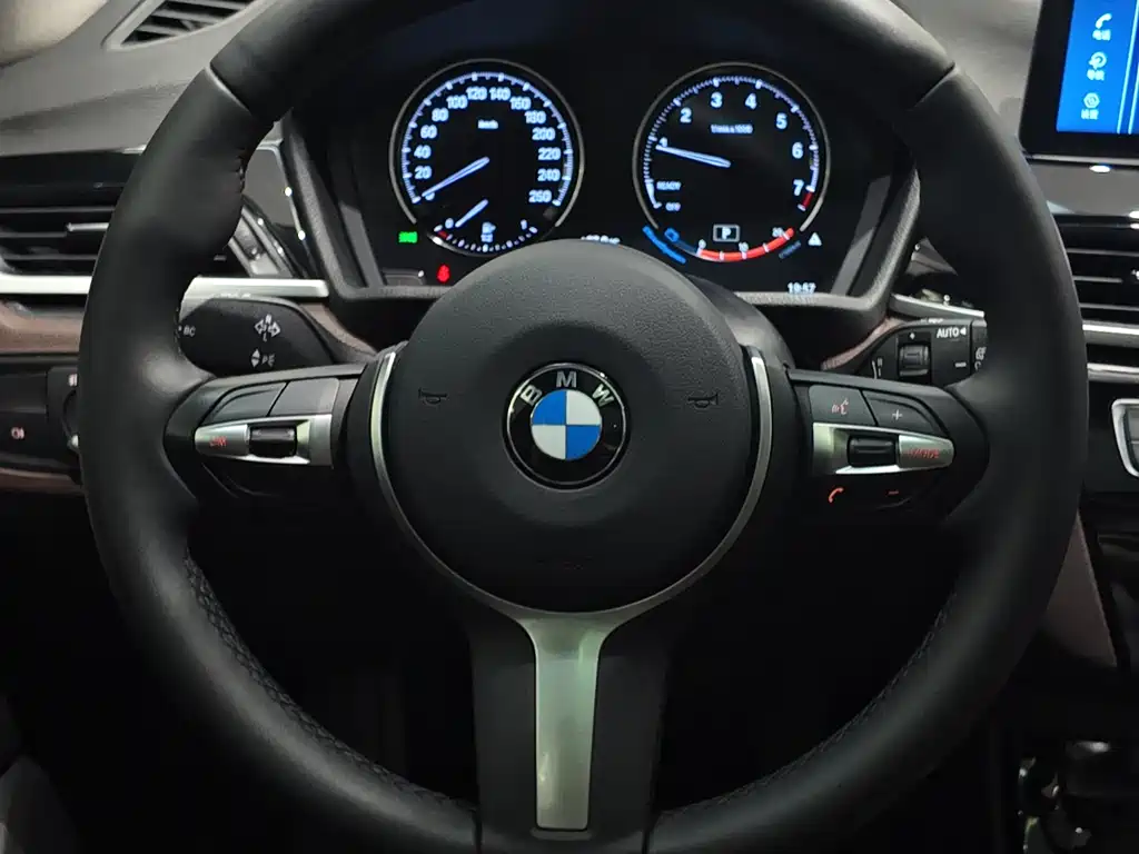 BMW X1 2021 — фото 13