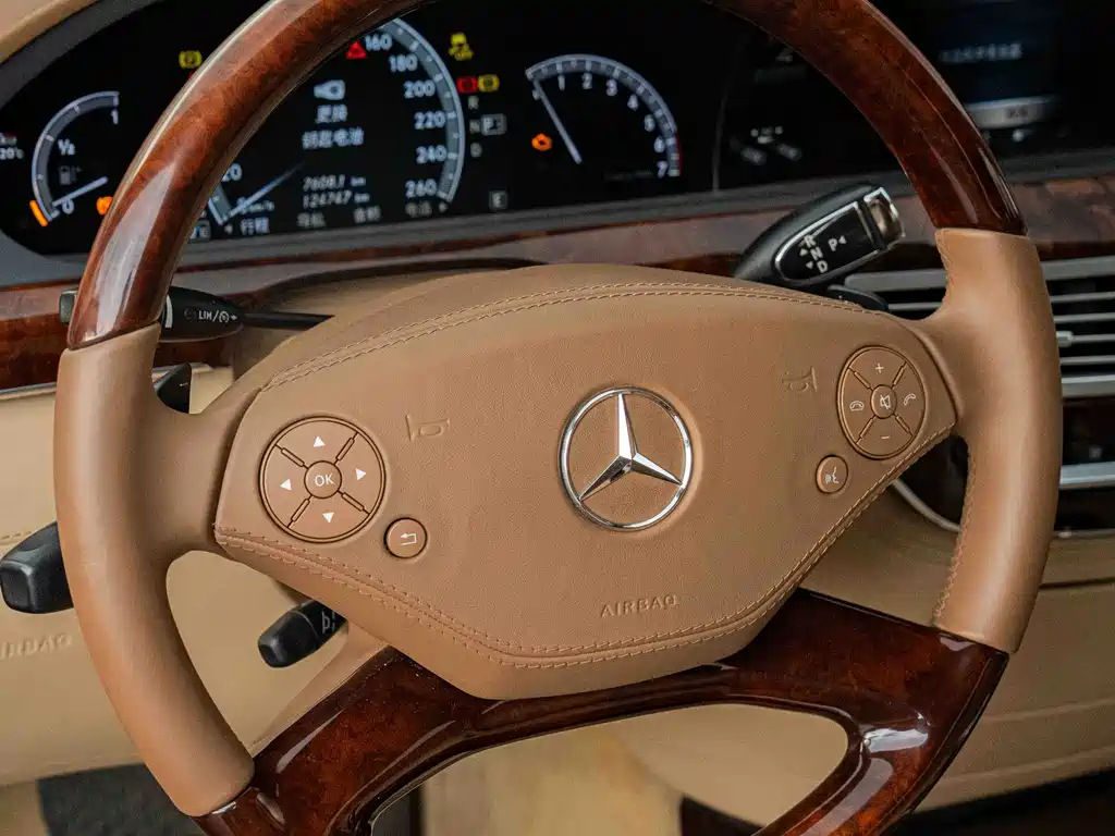 Mercedes-Benz S-Class 2011 — фото 17
