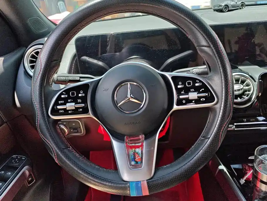Mercedes-Benz GLB 2022 — фото 15