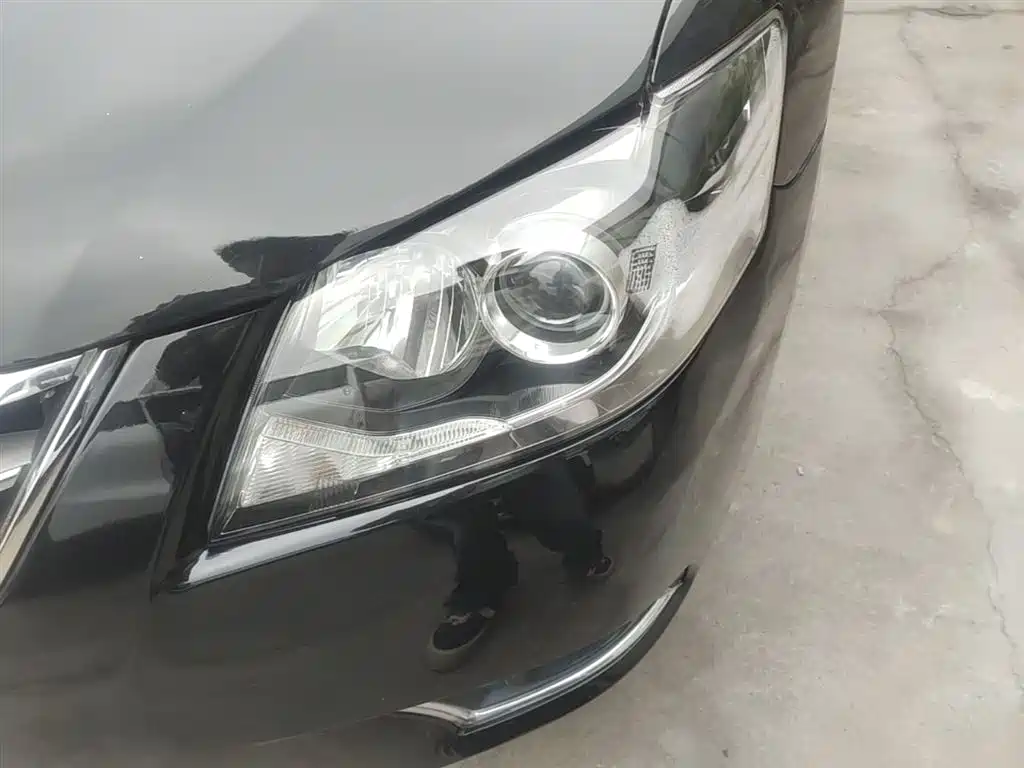 Toyota Camry 2015 — фото 24
