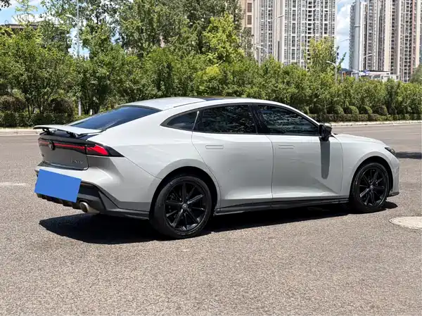 Changan UNI-V 2022