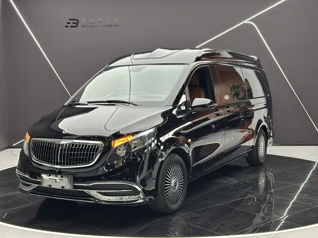 Mercedes-Benz Vito 2023 — фото 1
