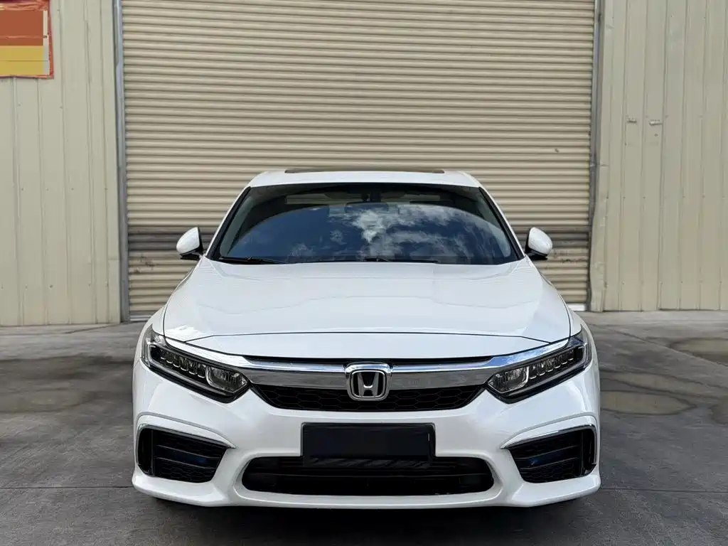 Honda Inspire 2020 — фото 2