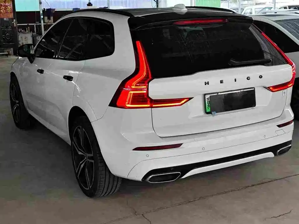 Volvo XC60 PHEV 2021 — фото 7