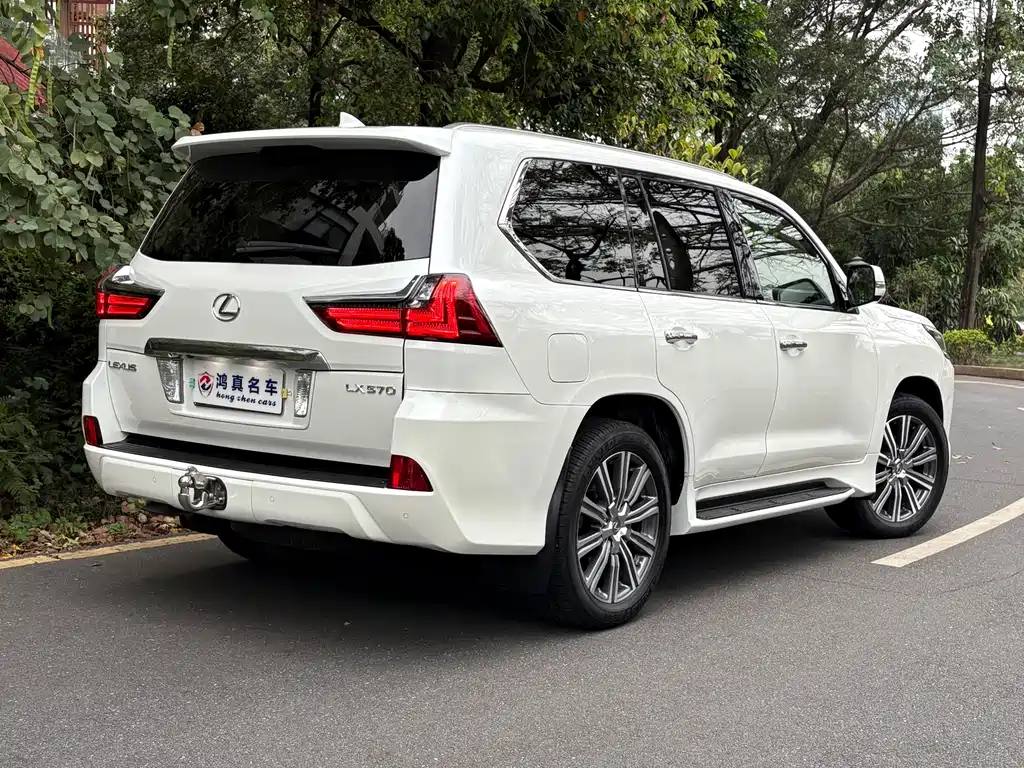 Lexus LX 2016 — фото 5