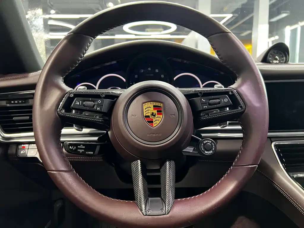 Porsche Panamera 2021 — фото 9