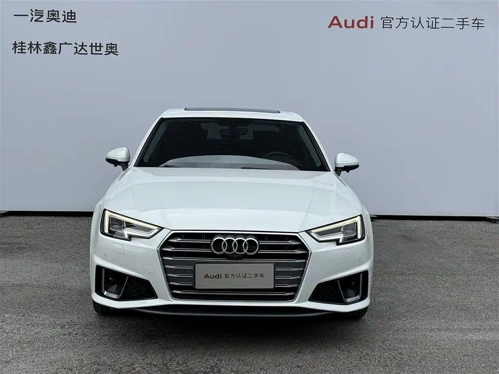 Audi A4L 2019 — фото 2