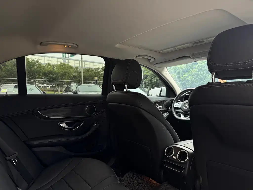 Mercedes-Benz C-Class 2020 — фото 11