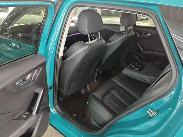 Audi Q2L 2022