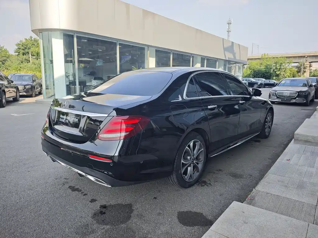 Mercedes-Benz E-Class 2020