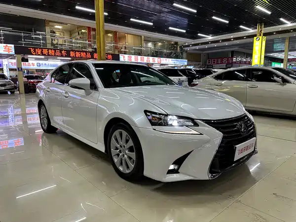 Lexus GS 2016