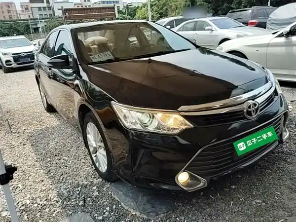 Toyota Camry 2015