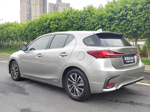 Lexus CT 2017
