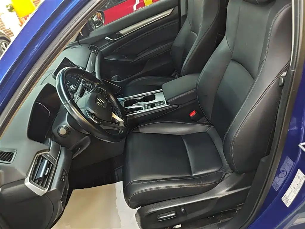 Honda Accord 2019 — фото 15