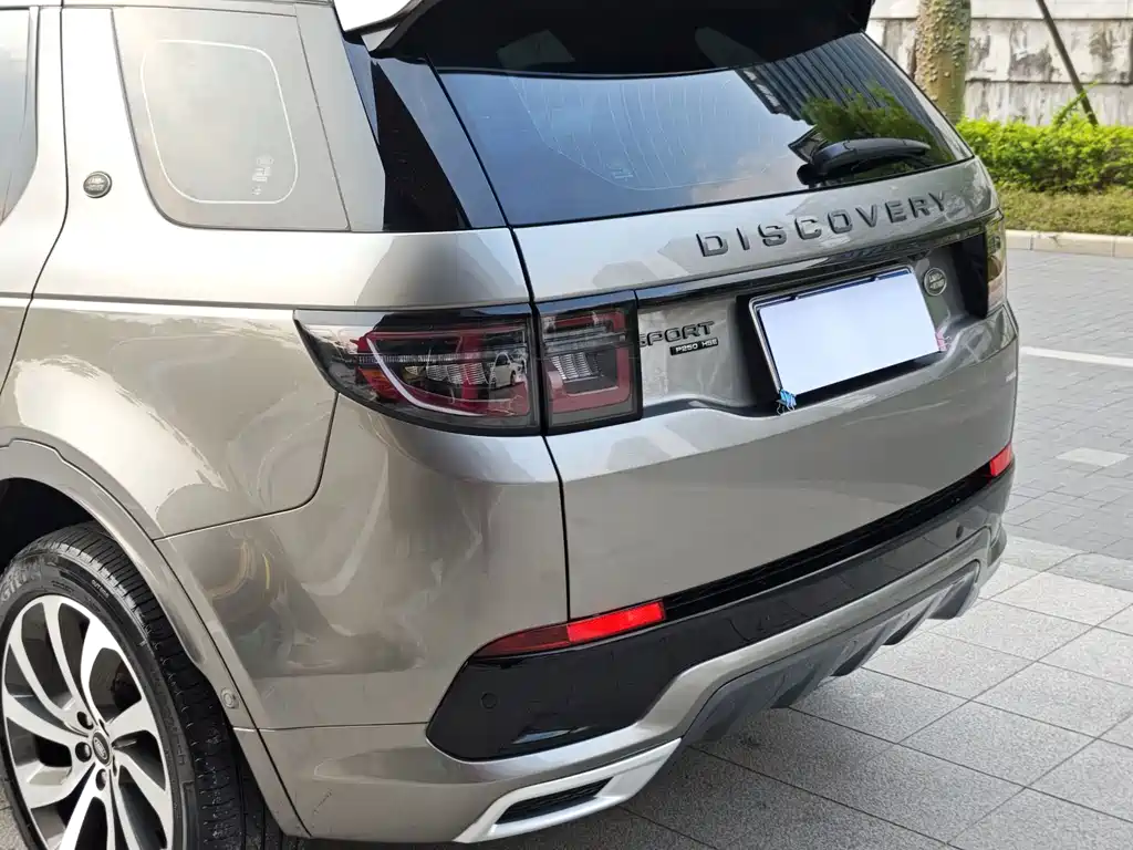 Land Rover Discovery Sport 2021 — фото 36
