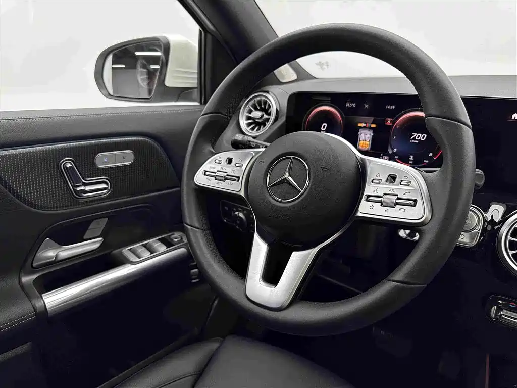 Mercedes-Benz GLA 2022 — фото 10