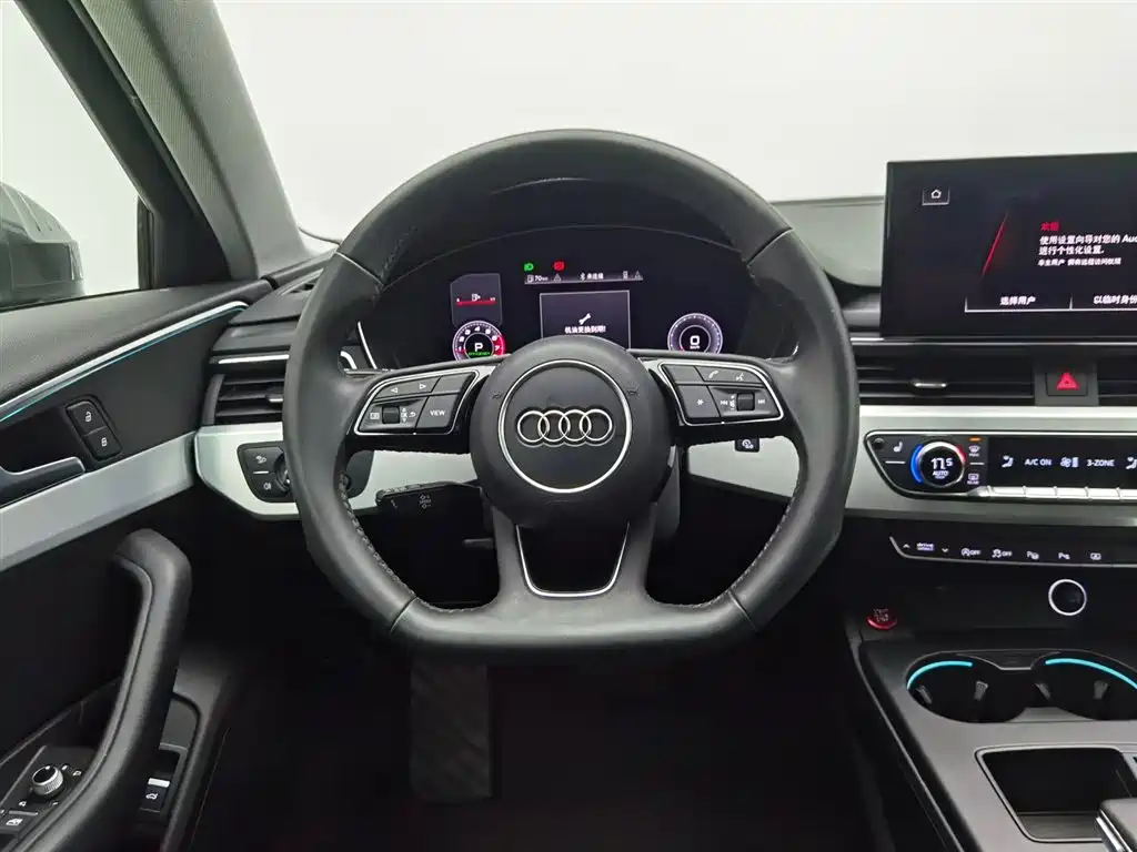 Audi A4L 2020 — фото 11