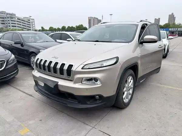 Jeep Cherokee 2016