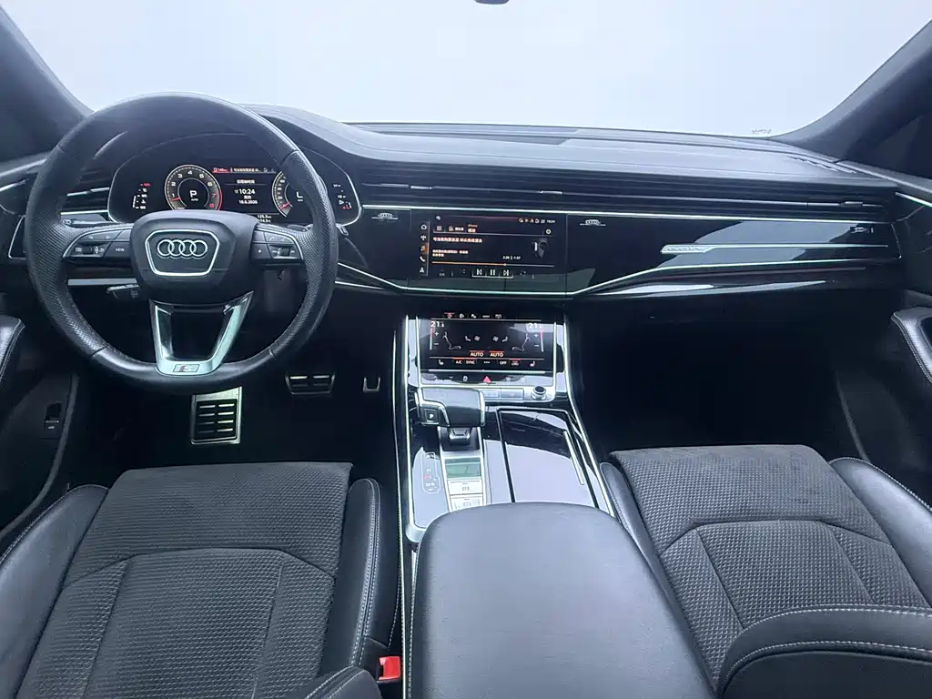 Audi Q8 2021 — фото 13
