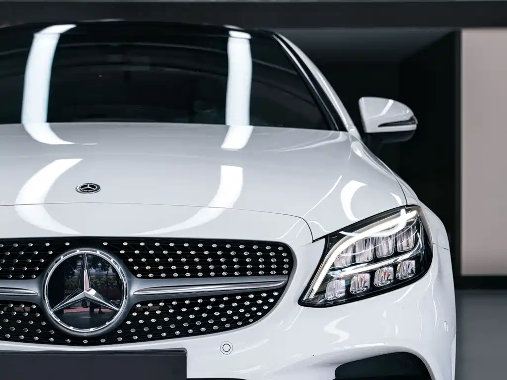 Mercedes-Benz C-Class 2019